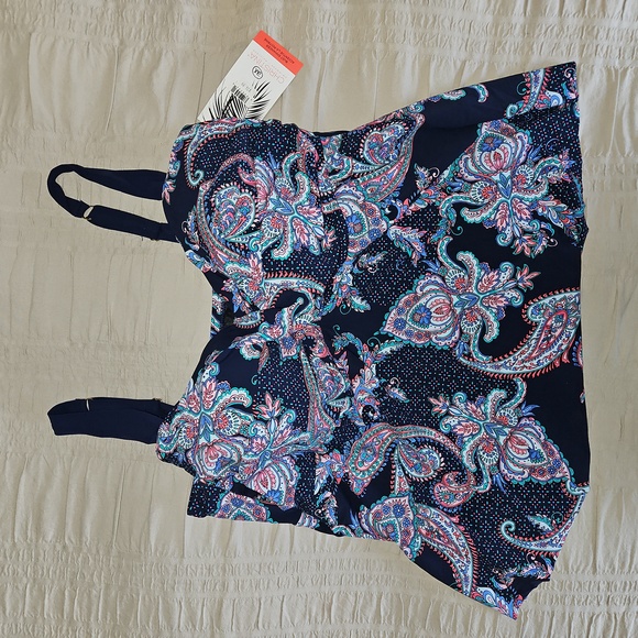 Tankini set size 2X (22) - Picture 2 of 6